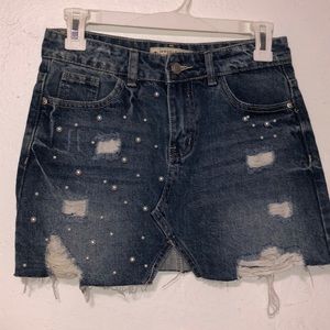 Denim mini skirt with pearl detailing